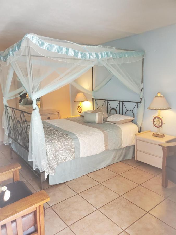 Conty'S Motel North North Naples エクステリア 写真